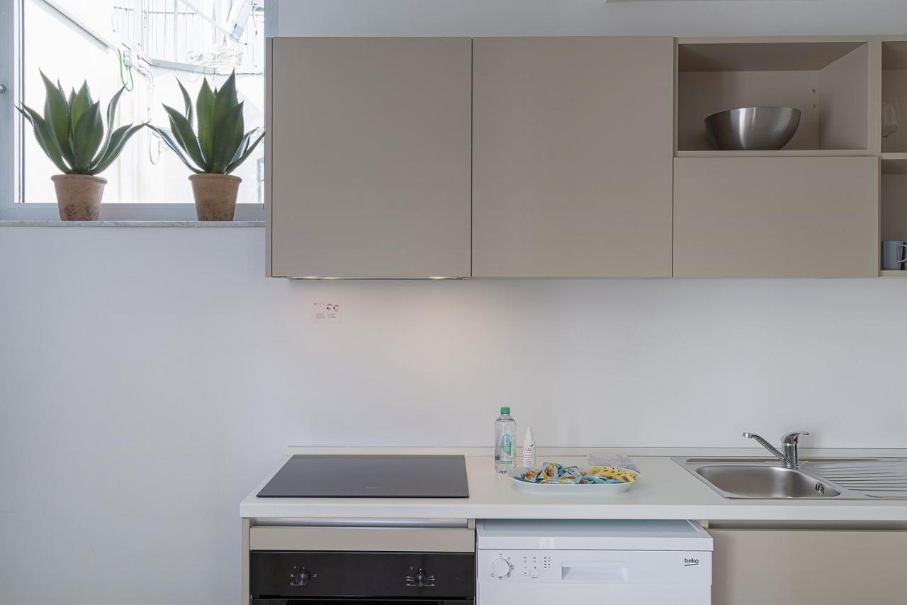 Deluxe By Wonderful Italy Apartment Genua
